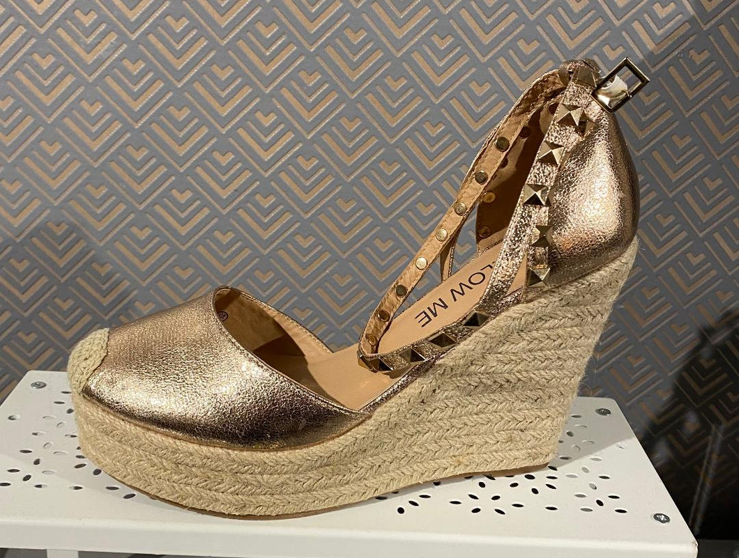 Gold Wedge