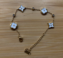 Load image into Gallery viewer, White on Gold Flowers Bracelet

