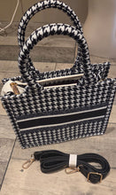 Load image into Gallery viewer, Dogtooth Handbag
