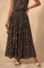 Load image into Gallery viewer, Leopard Midi Skirt
